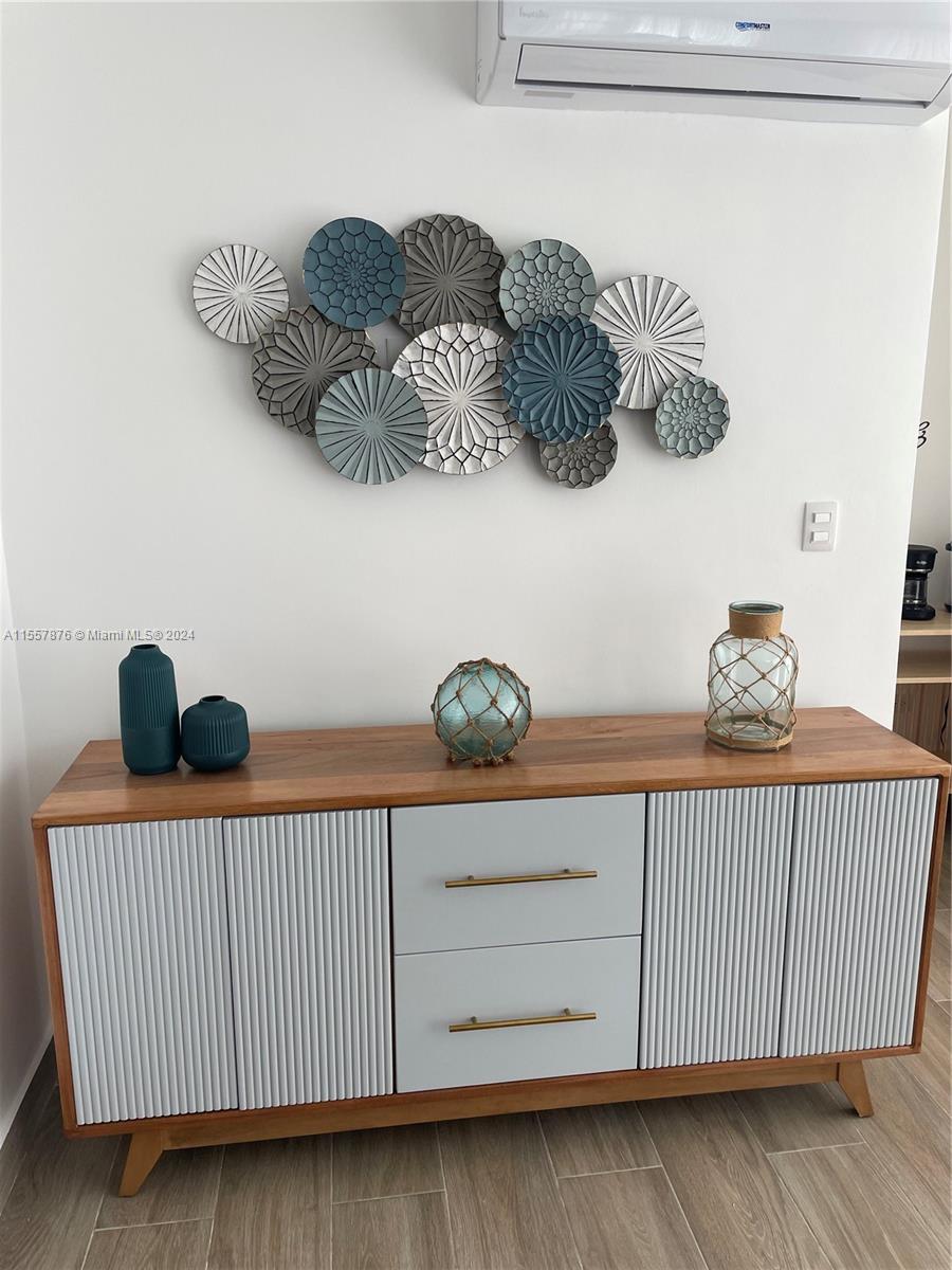 Splendid Family House